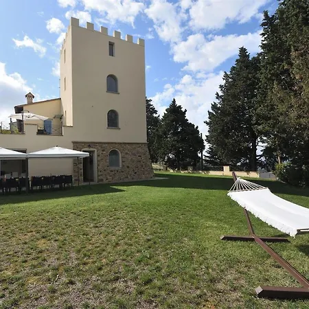 La Torre 16 Vila *